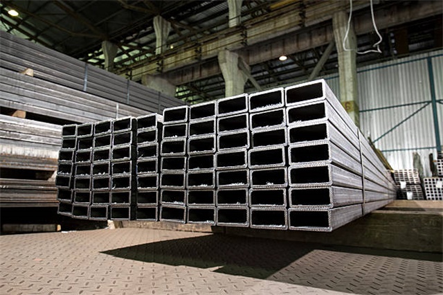 内丘<font style='color:red'>冷拔方管</font>弯曲半径